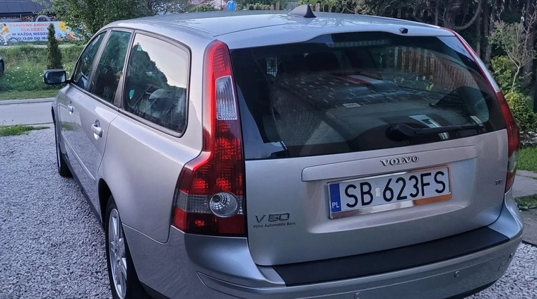 Volvo V50 cena 23600 przebieg: 197100, rok produkcji 2005 z Szczyrk małe 301